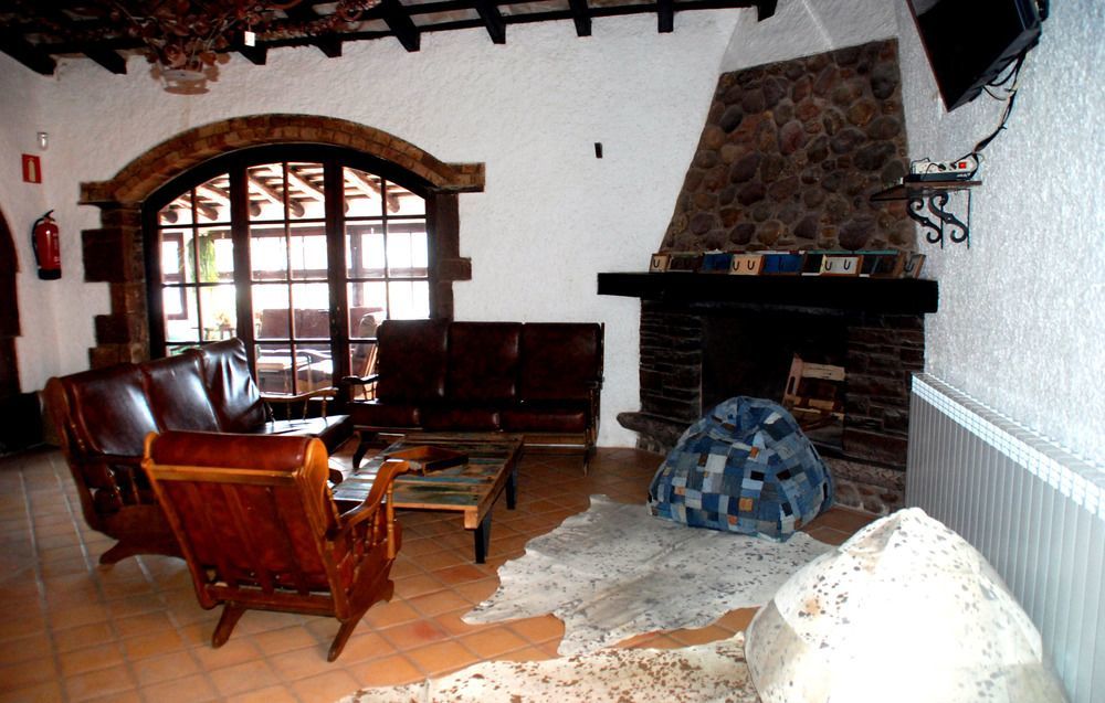 Hostal La Guineu Viladrau Esterno foto