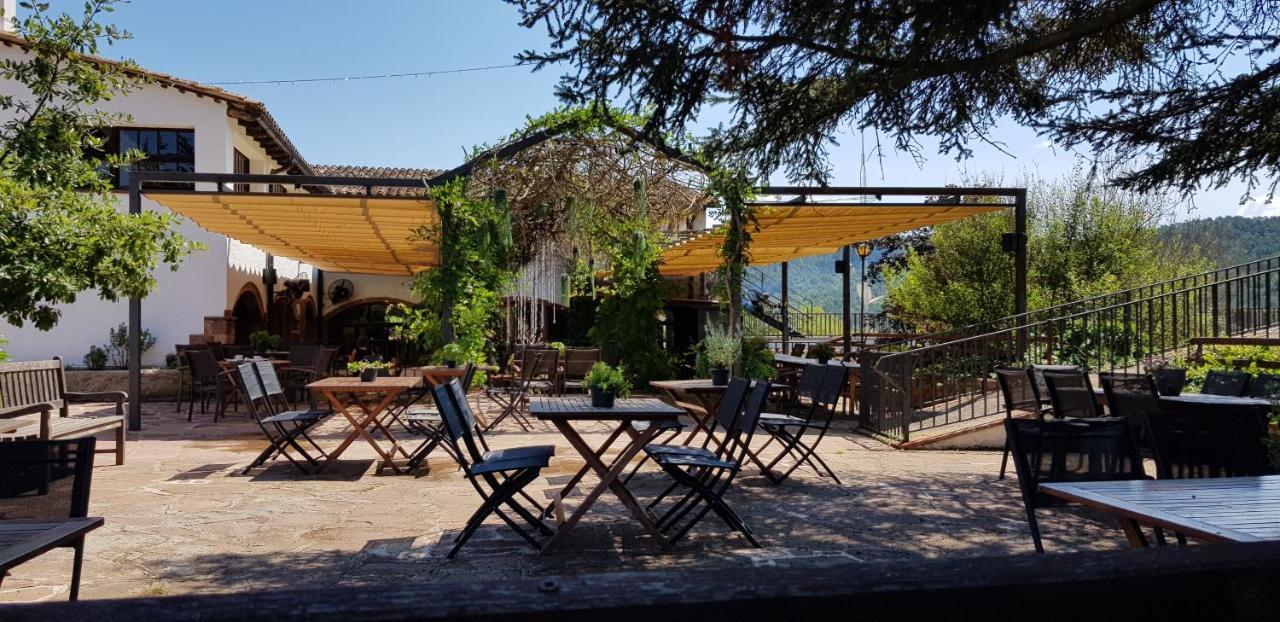 Hostal La Guineu Viladrau Esterno foto